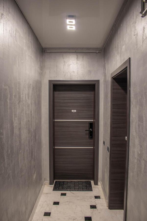 Yzza Apartament Năvodari Exteriör bild