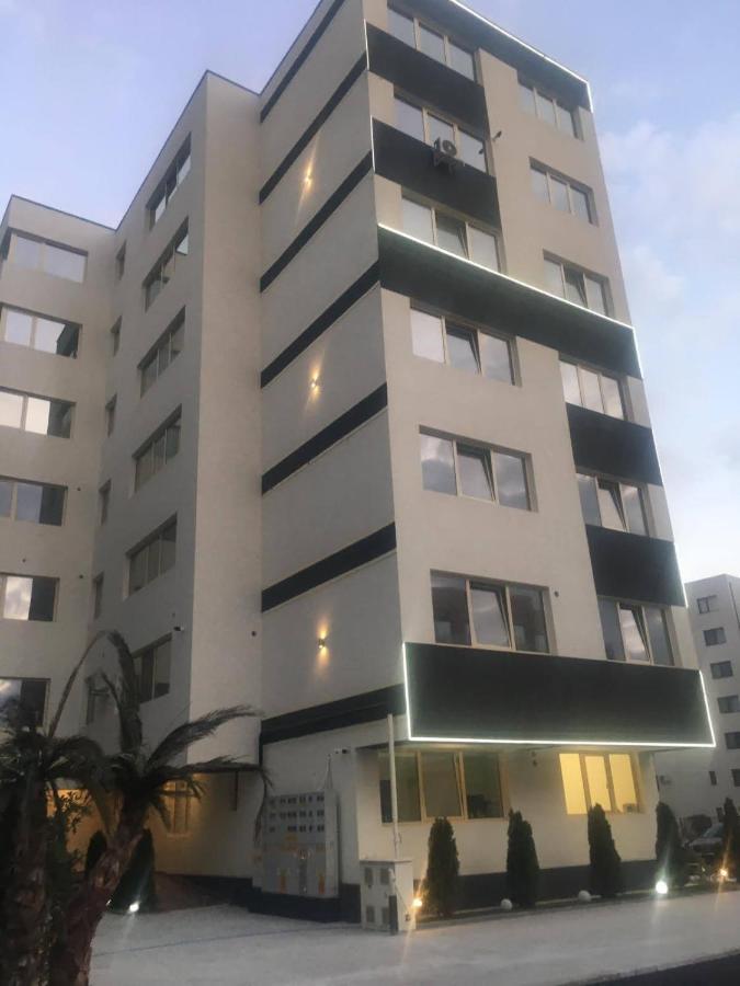 Yzza Apartament Năvodari Exteriör bild